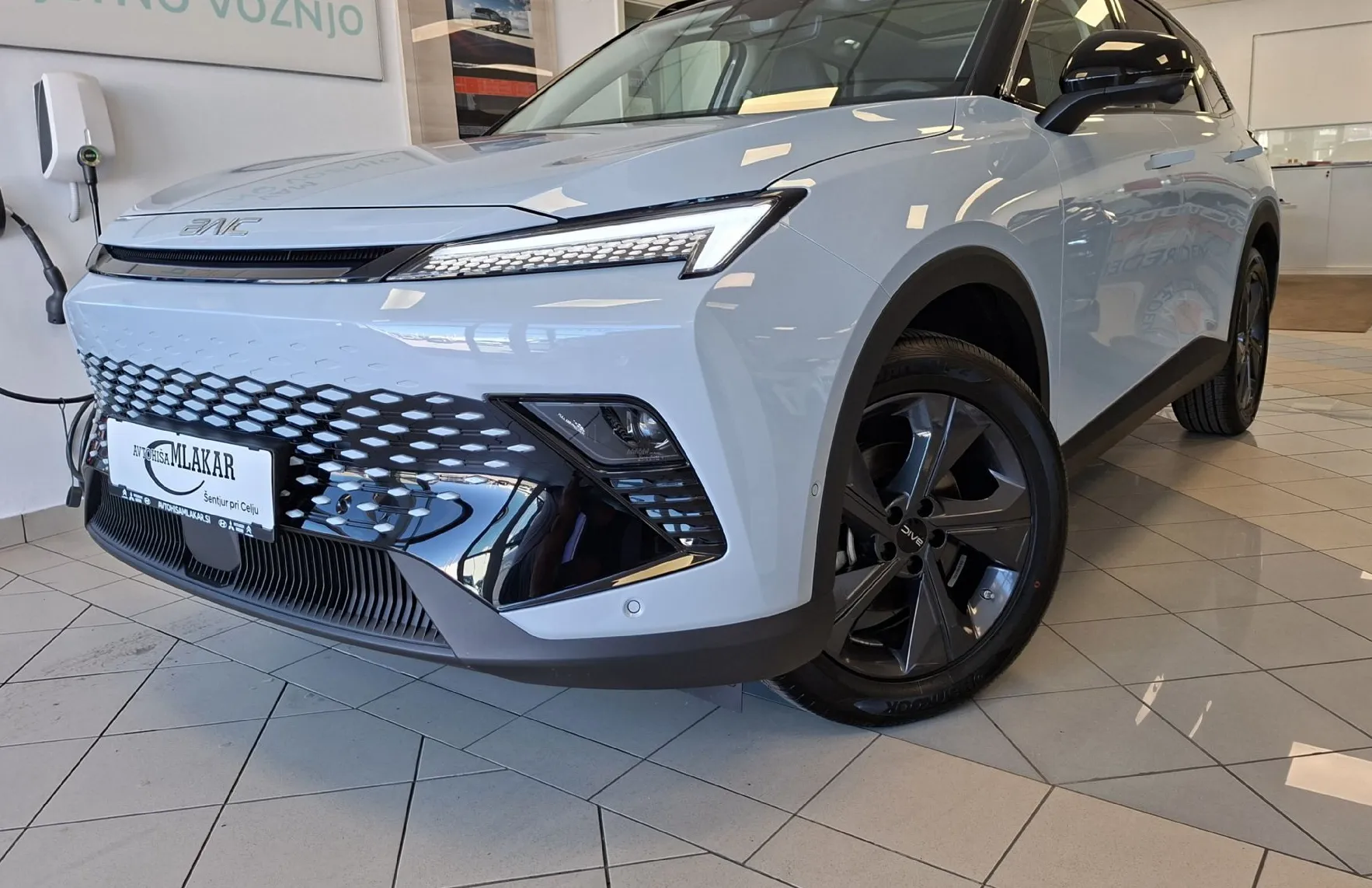 Zunanja slika - Baic X55 - 1.5 DCT. 177 KM 2WD - NA ZALOGI - 2