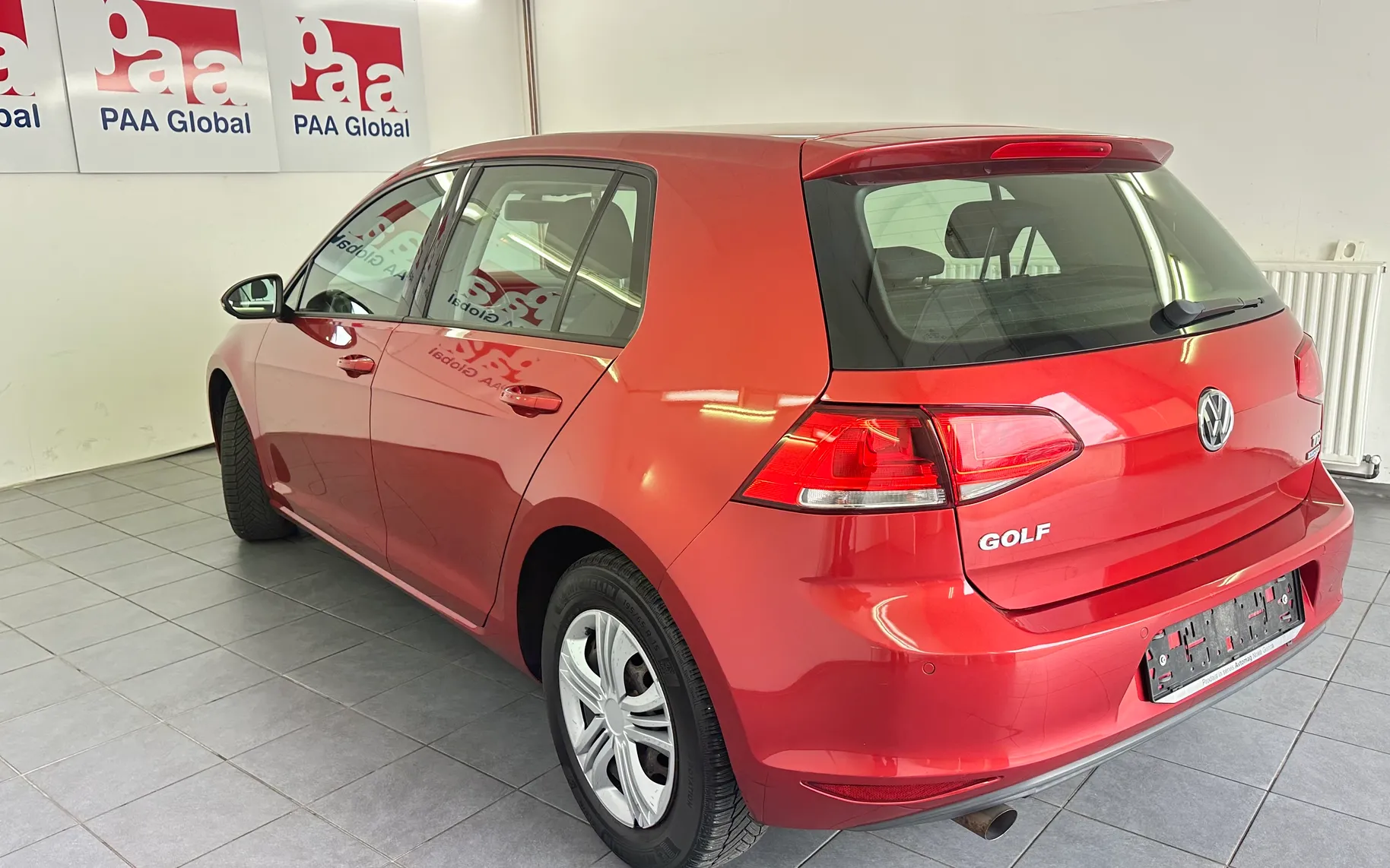 Zunanja slika - Volkswagen Golf - 1.6 TDI BMT,SLOVENSKI,166.000 KM,PRVI LASTNIK, - 12