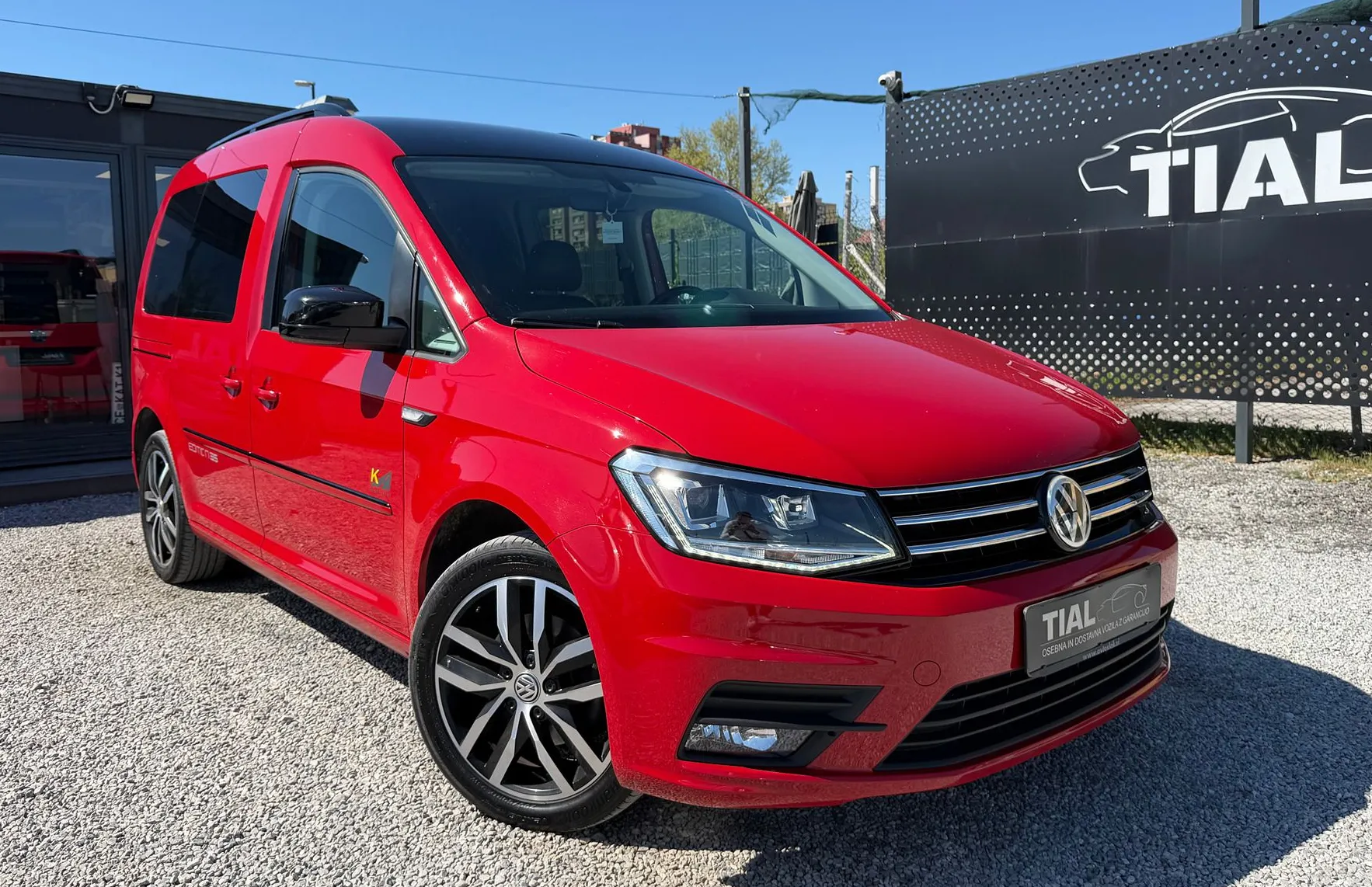 Zunanja slika - VW Caddy - 2.0 TDI 35 EDITION-SLO-ACC-FULL LED-ALU17COL - 3