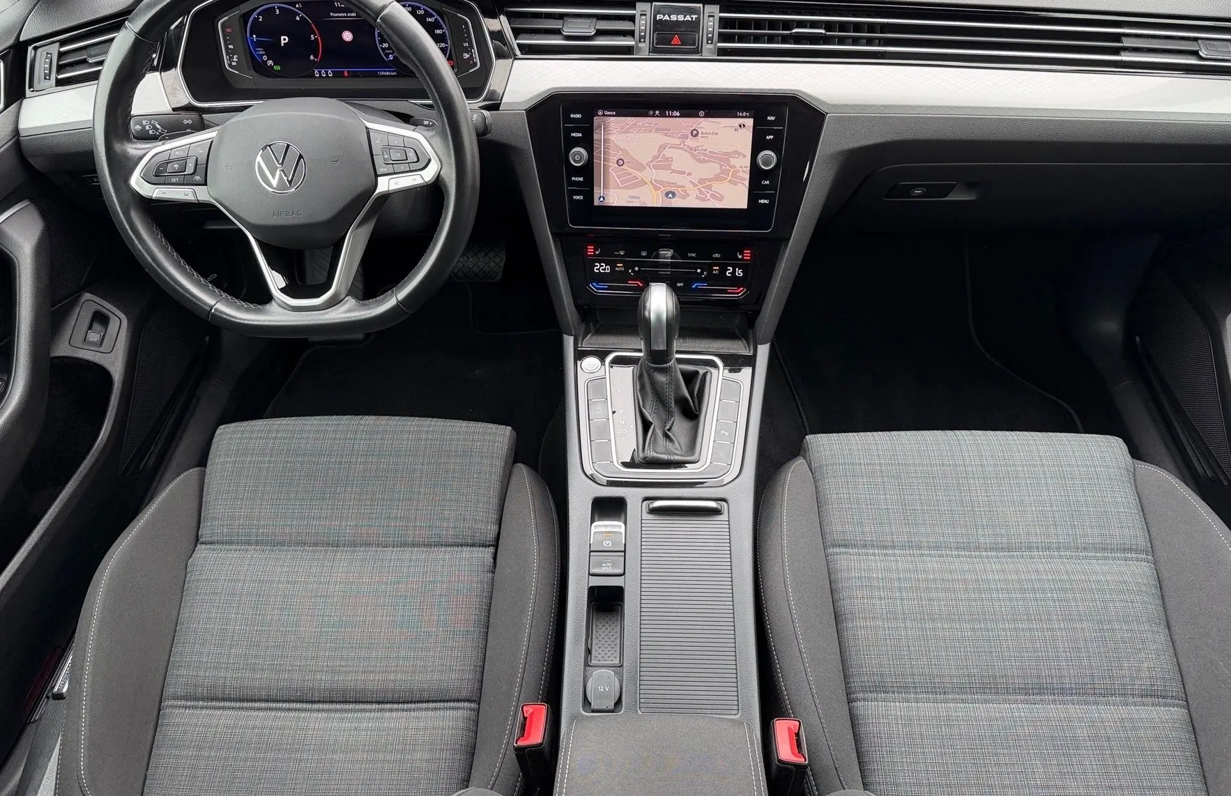 Zunanja slika - VW Passat - Variant 2.0 TDI BMT SCR Business DSG-Vlečna kljuka-Kamera - 10