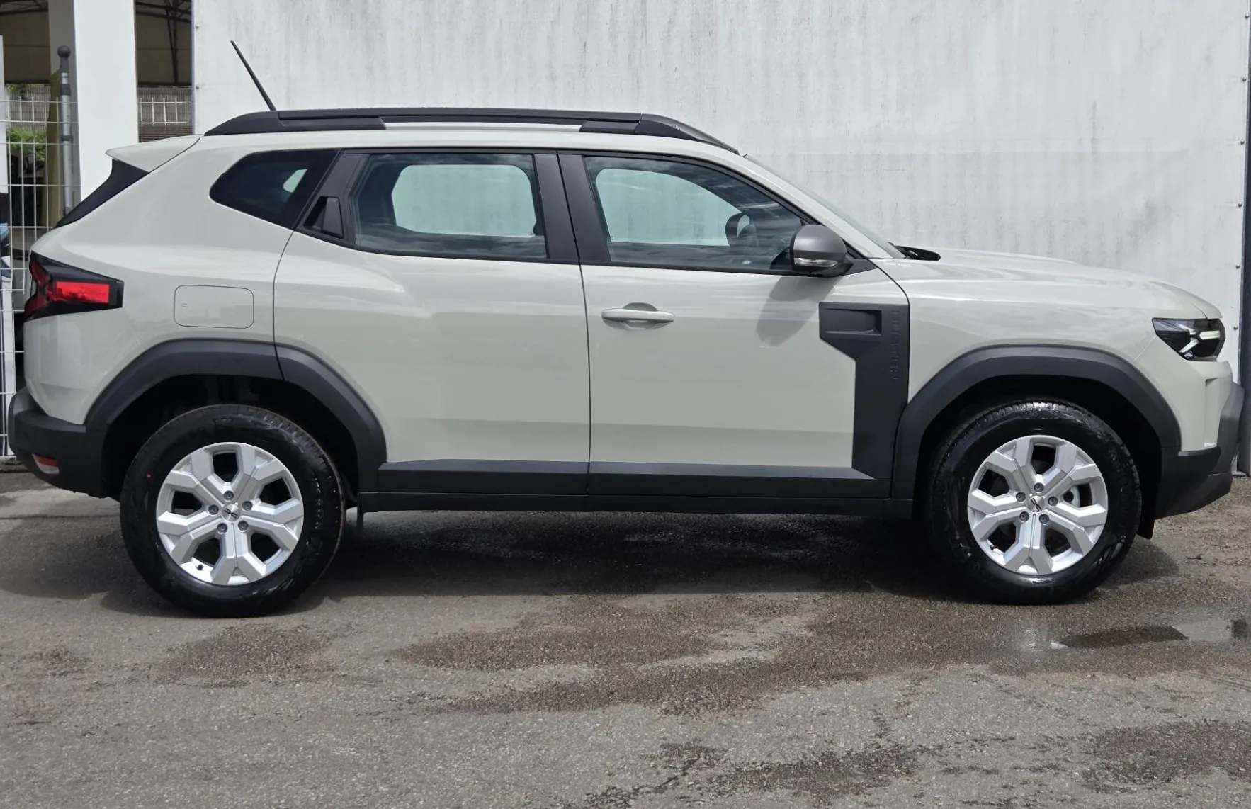 Zunanja slika - Dacia Duster - Expression MHEV 1.2 TCe 140 - 4