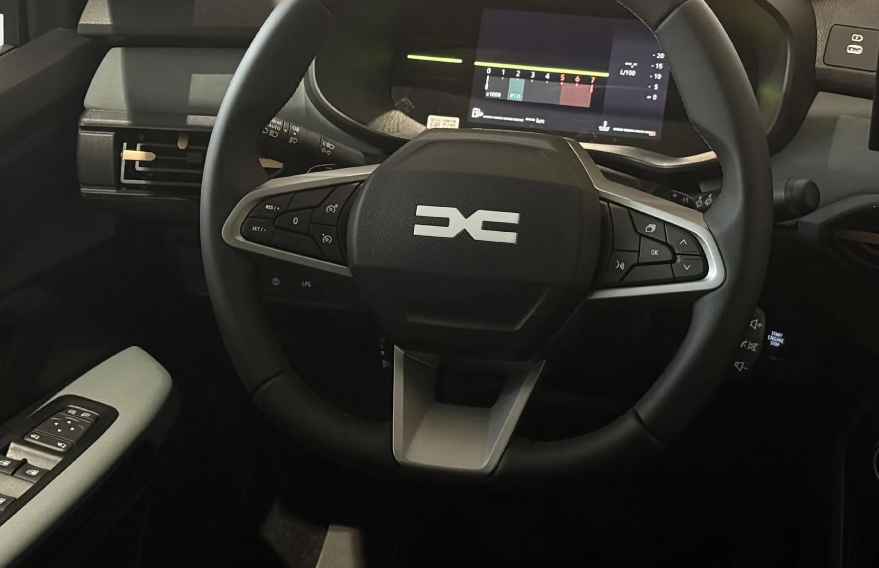 Zunanja slika - Dacia Sandero - Stepway 1.2 ECO-G 120 EDC Extreme - 10