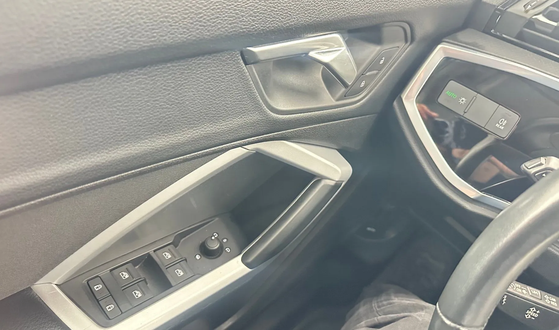 Zunanja slika - Audi Q3 - 35 TDI S tronic.NEMŠKI+4ALU.NAVI.2023.LED.110kw - 4