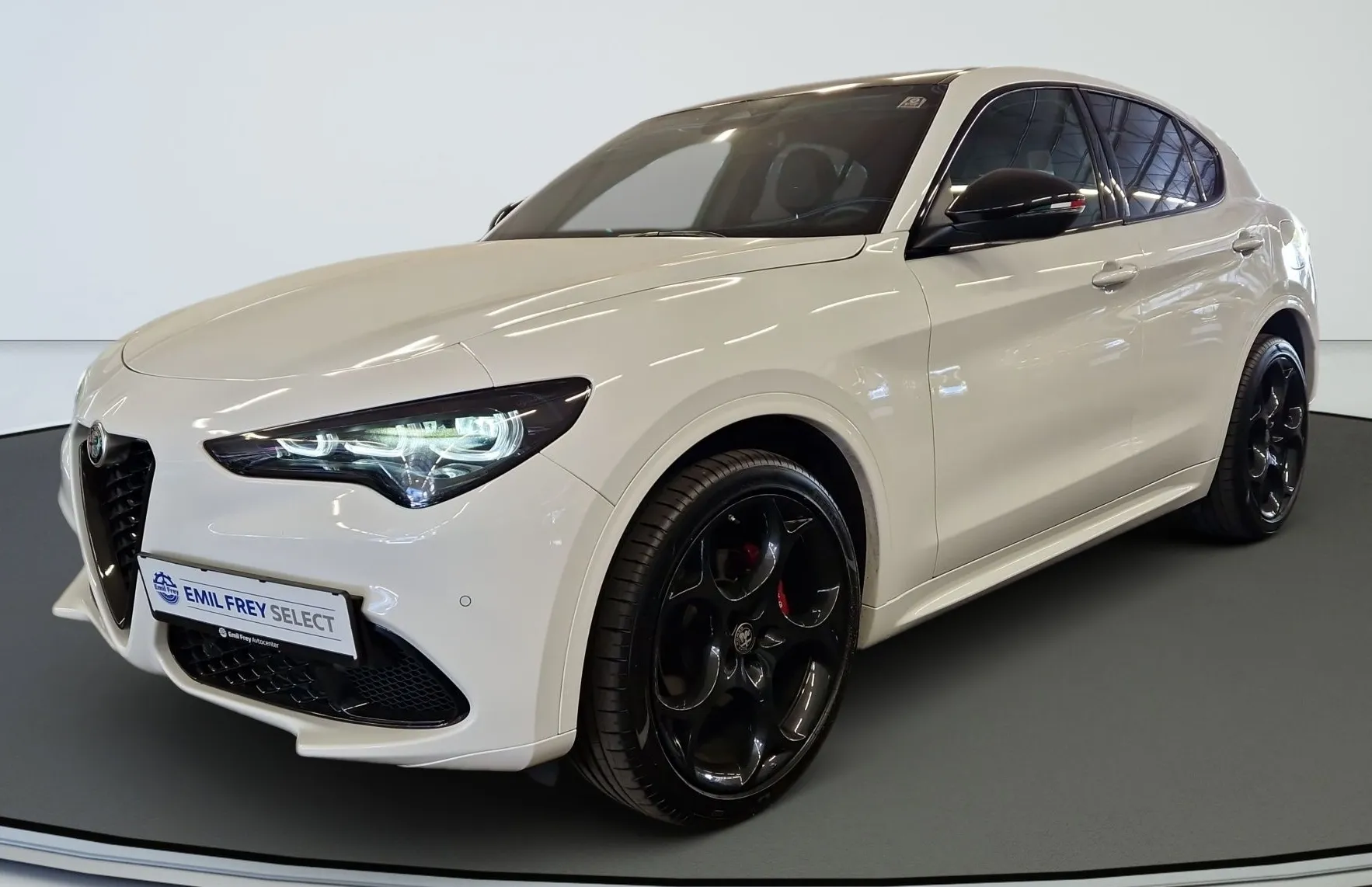 Zunanja slika - Alfa Romeo Stelvio - Q4 2.0 Turbo 16v 280 AT8 Q4 - 2