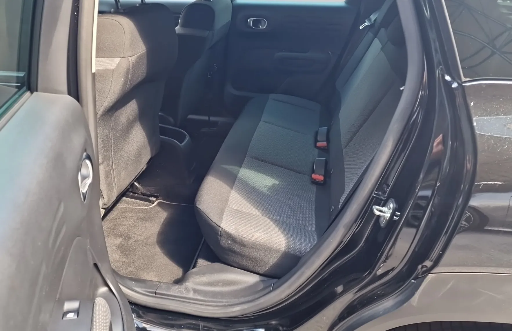Zunanja slika - Citroën C3 Aircross - 1.2 PureTech 110 C-Series - 11