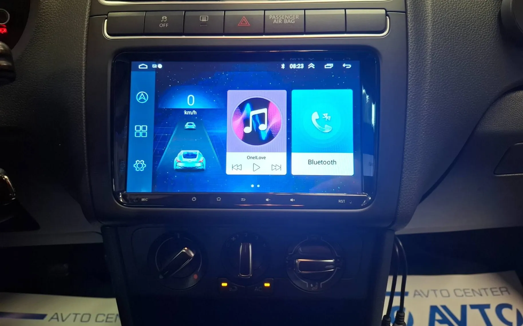 Notranja slika - Volkswagen Polo - 1.4 Comfortline KREDIT BREZ GA-KLIMA-ALU-NAVI - 10