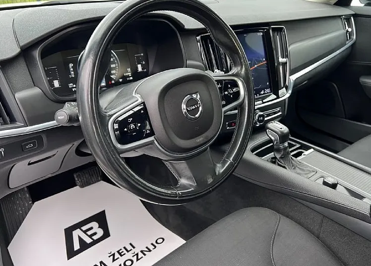 Zunanja slika - Volvo V90 - 2.0D+ACC+FULL LED++NAVI+PDC+KLJUKA+NOVE PNEVMATI.. - 11