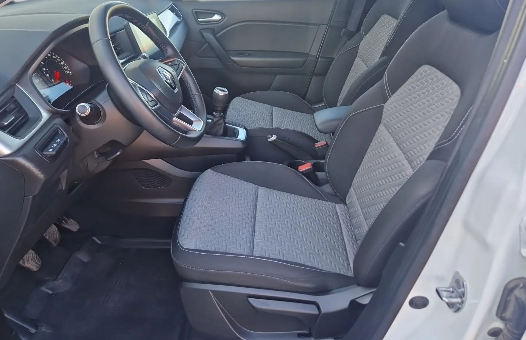 Zunanja slika - Renault Captur - TCe 90 Limited - 14