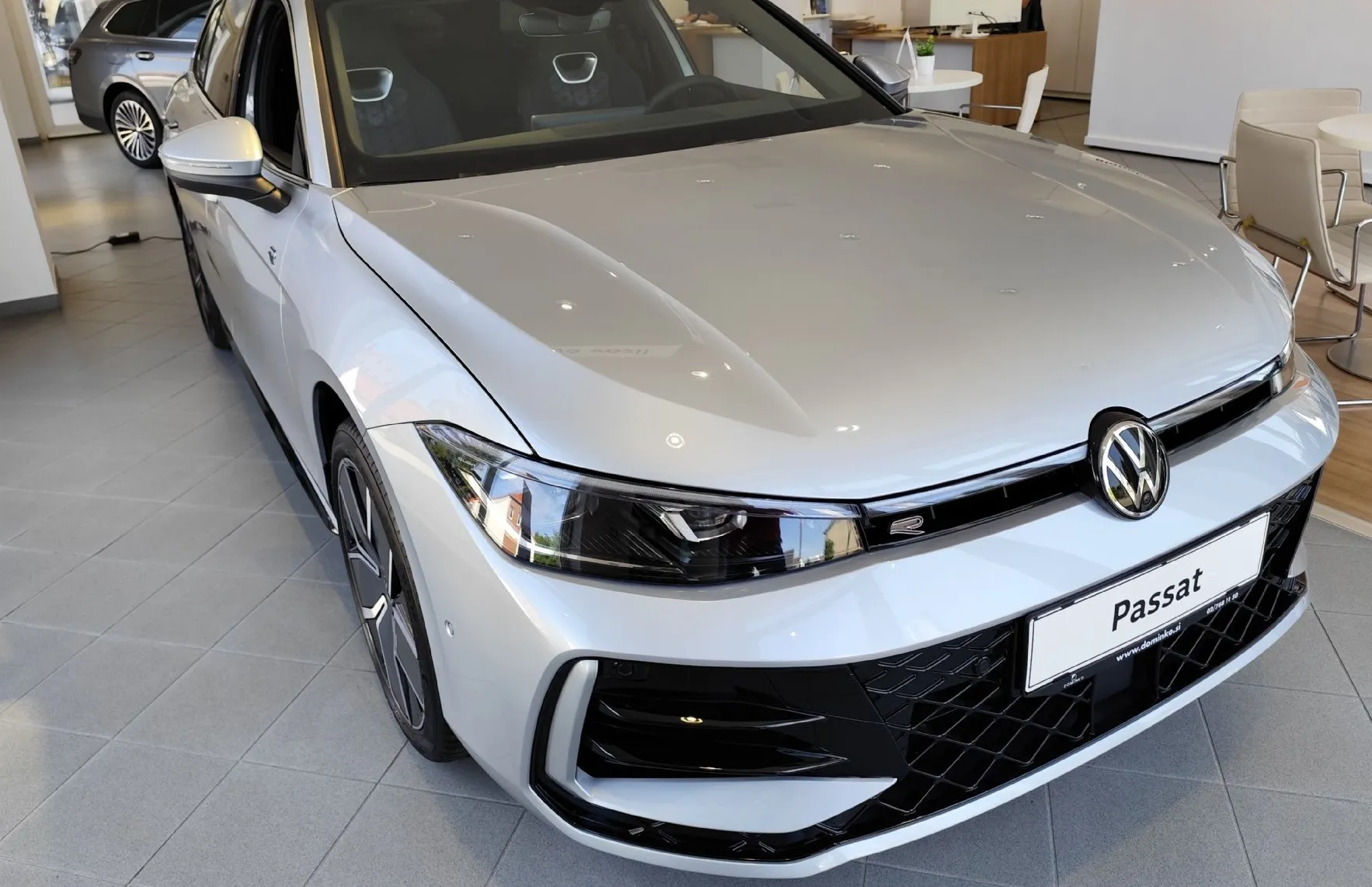 Zunanja slika - Volkswagen Passat - Variant 1.5 eTSI 4JOY DSG 110kW - 1