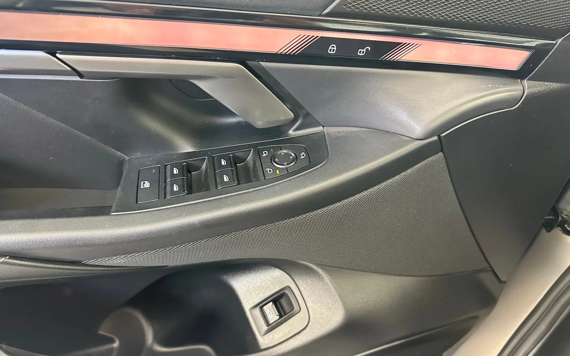 Zunanja slika - BMW i5 Limousine - eDrive40.LUKSENBURG.KAMERA.USNJE.LED-subvencija - 13