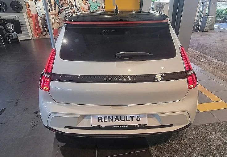 Zunanja slika - Renault 5 E-tech - Techno EV40 90kW - 3