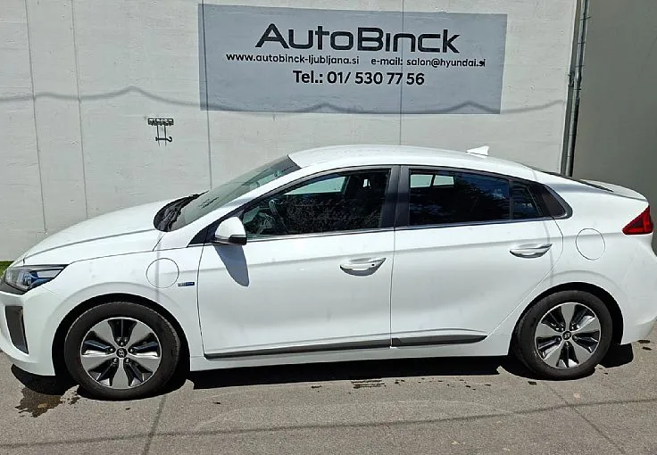 Zunanja slika - Hyundai Ioniq - 1.6 GDI Plug-In Hybrid Premium Safety Winter - 3