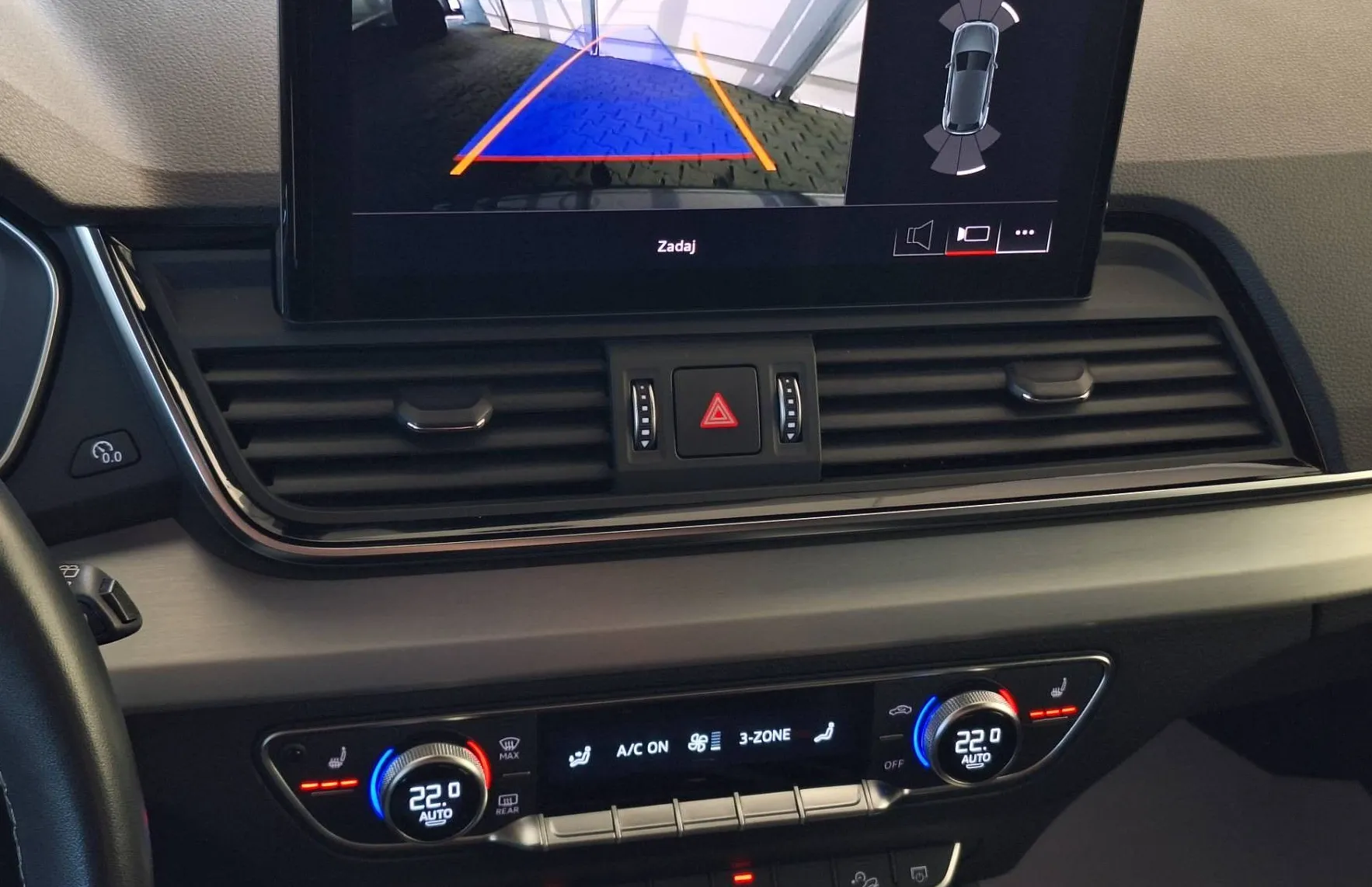 Zunanja slika - Audi Q5 - 40 TDI Quattro S-LINE•MATRIX•ACC•KAMERA•VL.KLJUKA• - 16