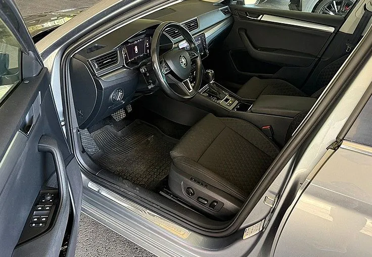 Zunanja slika - Škoda Superb - Combi 2.0 TDI Style DSG - VIRT-NAV-KAM-PDC- - 5