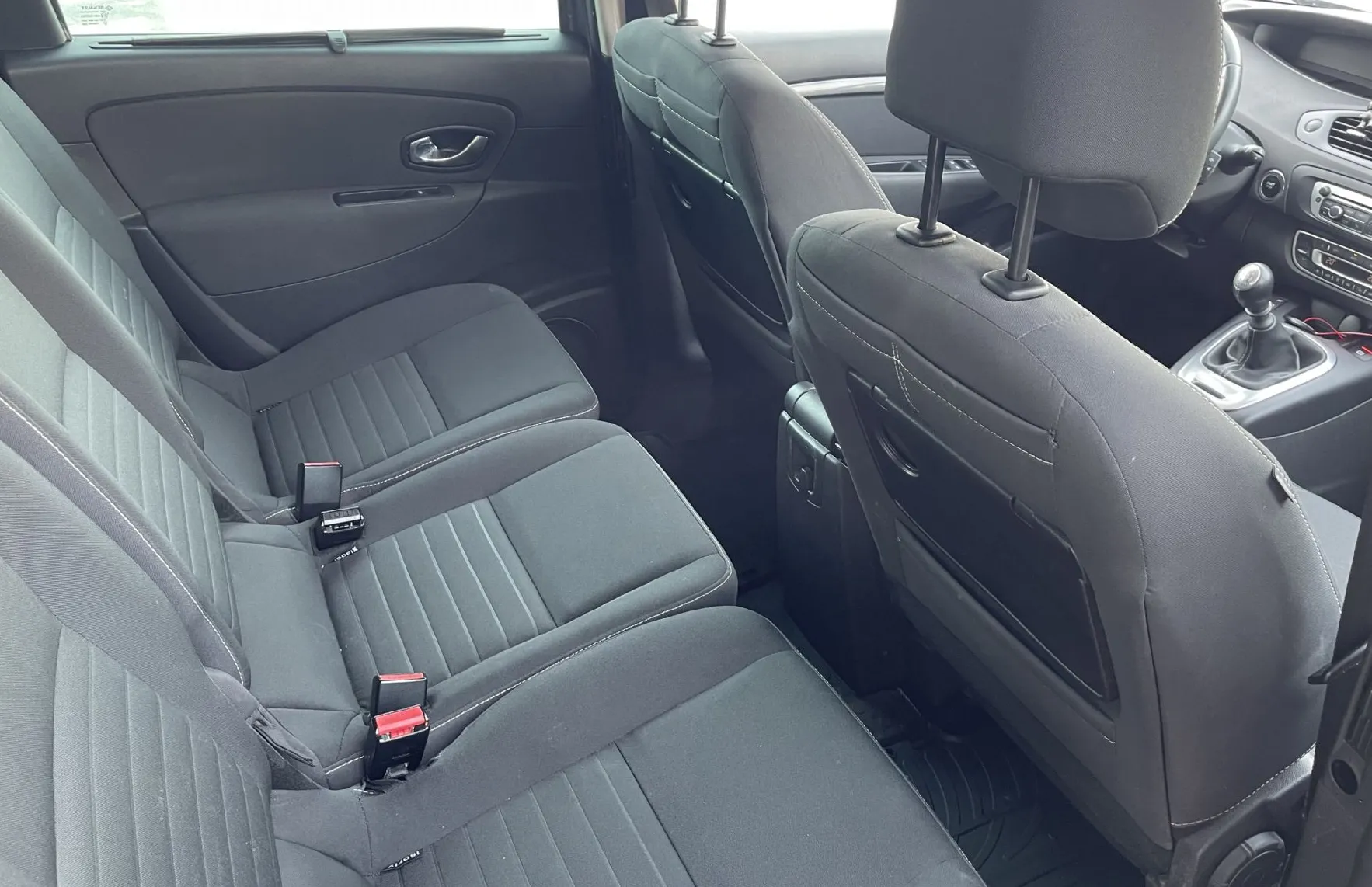 Zunanja slika - Renault Scénic - Scenic LIMITED EDITION-KEYLESS GO-PARK SENZORJI-ALU - 12