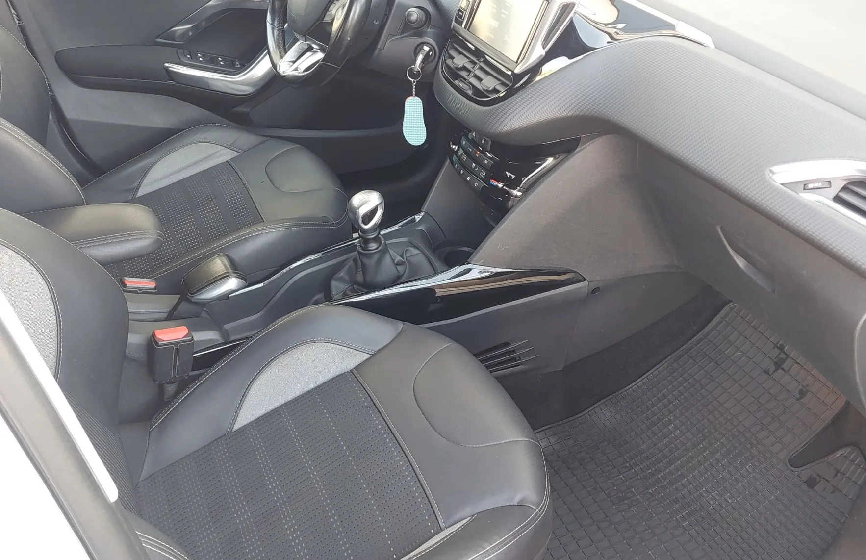 Zunanja slika - Peugeot 2008 - Active 1.2 PureTech - 7