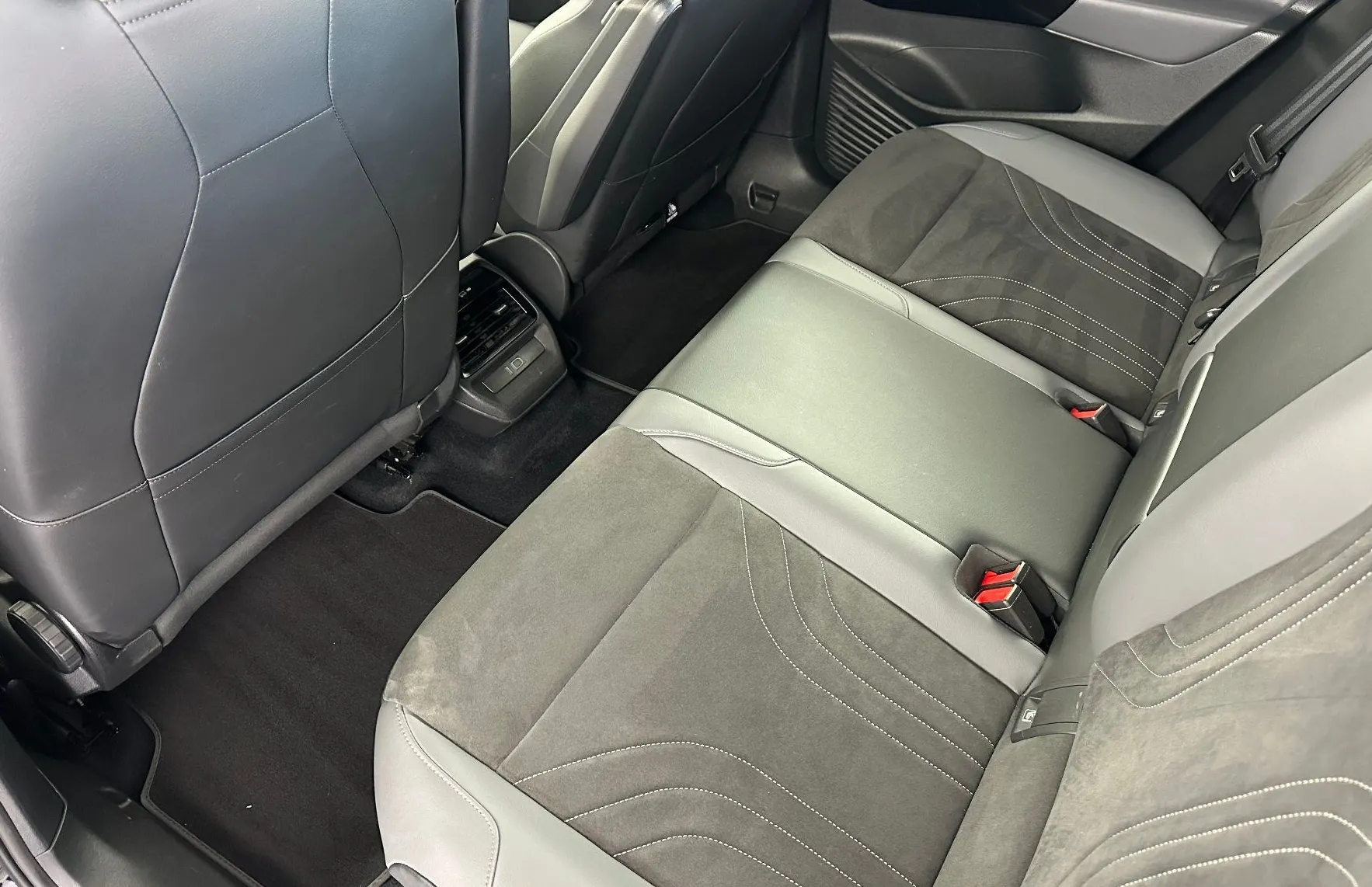 Zunanja slika - Volkswagen ID.4 - 109kW.KAMERA.NAVI.GRE.SEDEŽEV.LED.SAMO 29.297 KM - 19