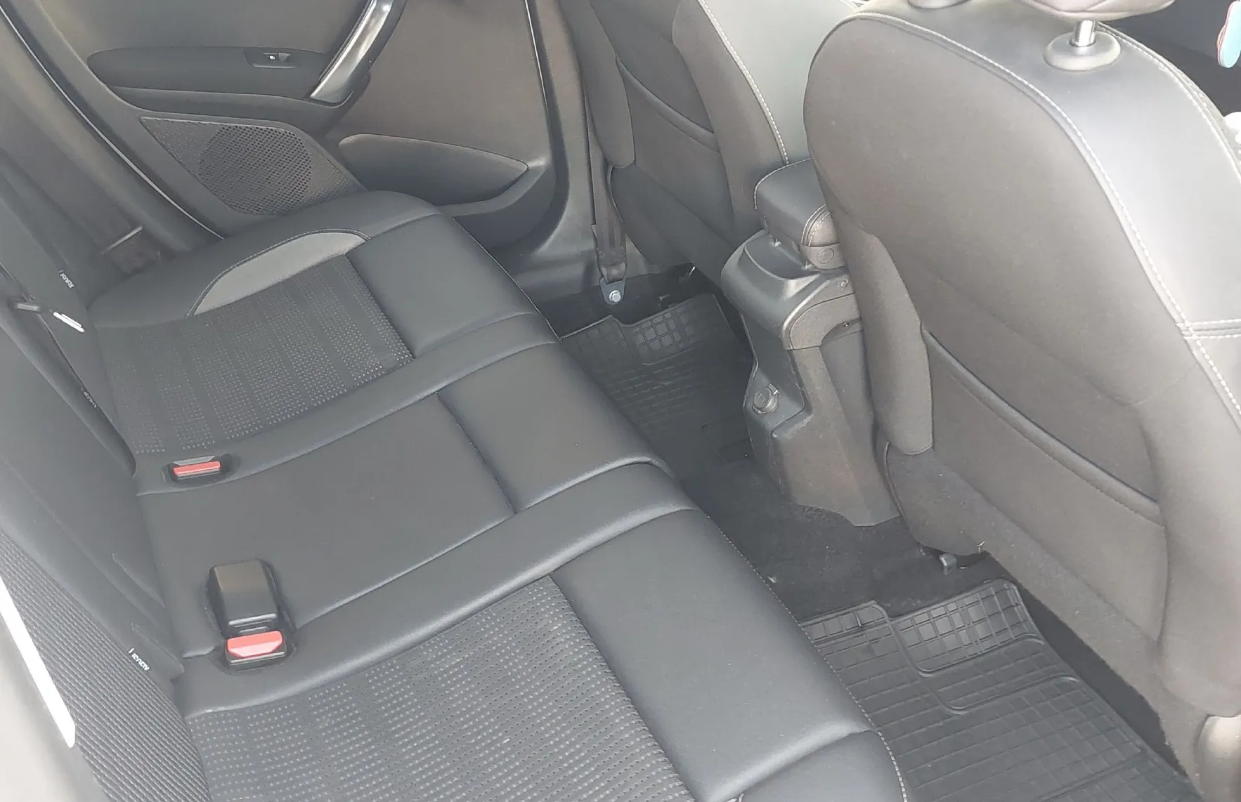 Zunanja slika - Peugeot 2008 - Active 1.2 PureTech - 8