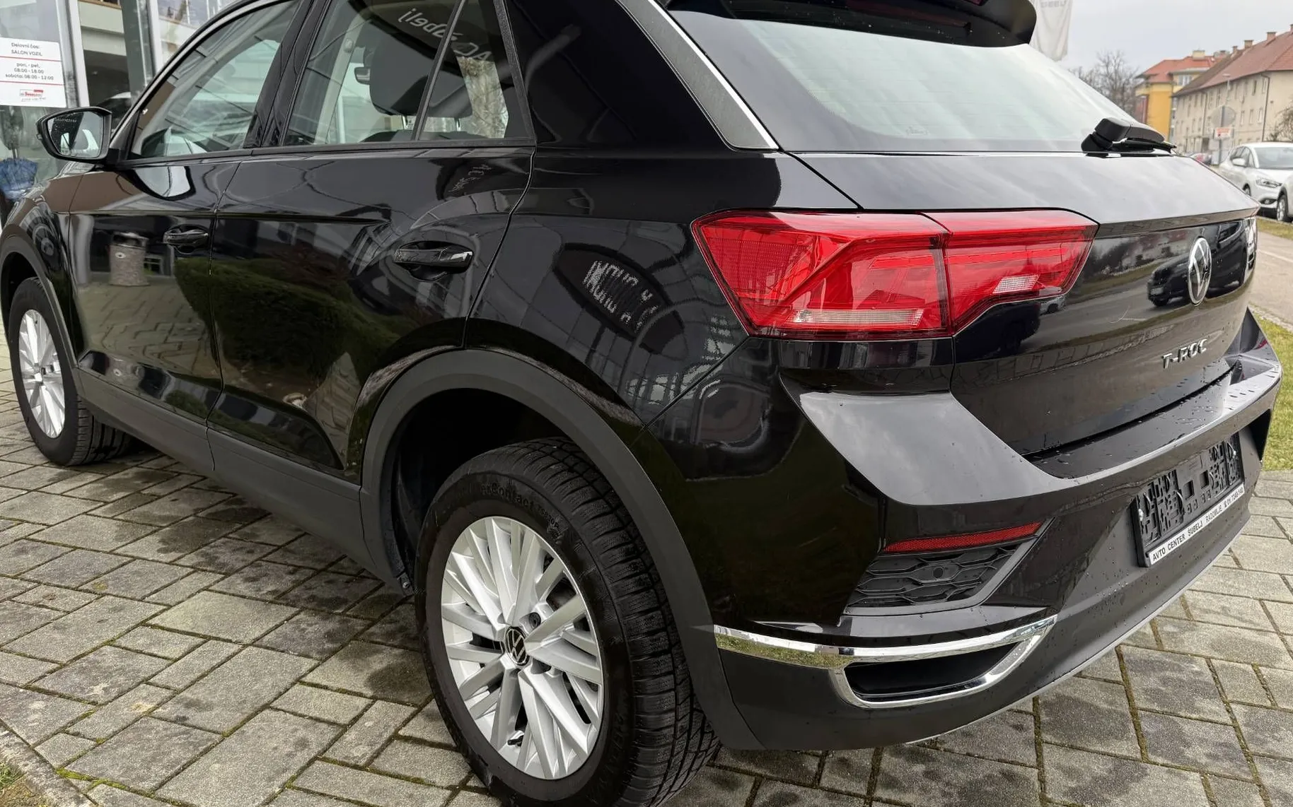 Zunanja slika - VW T-Roc - 2.0 TDI SCR Style 116 NAVI  KAM  ACC. - 6