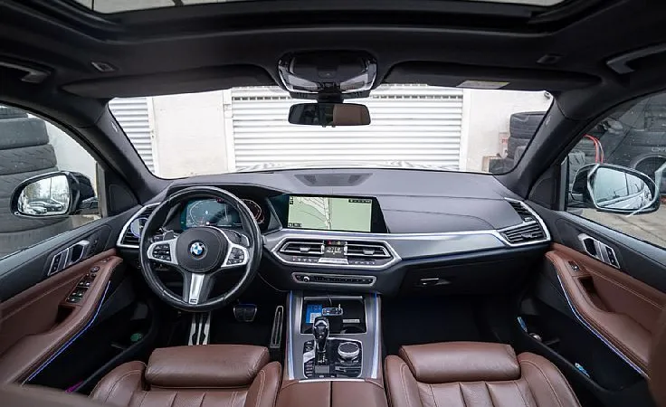 Zunanja slika - BMW X5 - serija : xDrive30d M Sport ACC Pano LED Memory Kljuka - 9
