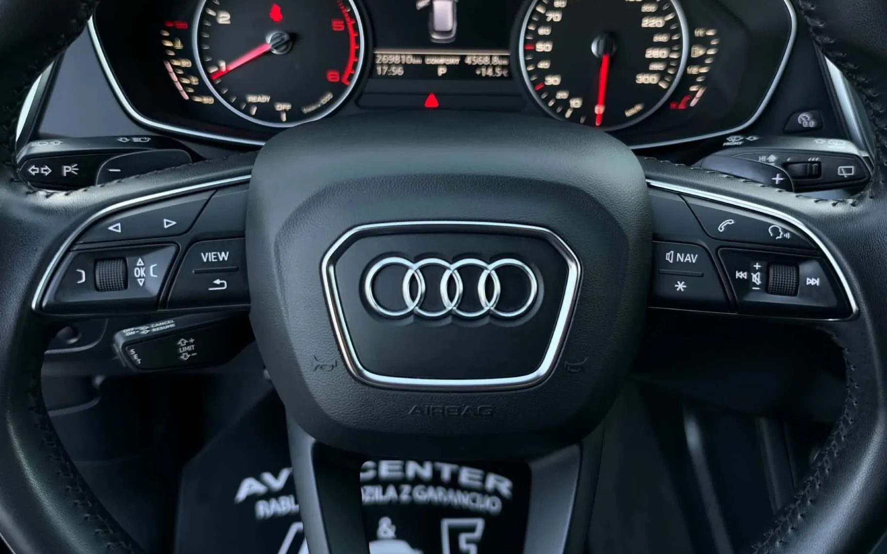 Notranja slika - Audi Q5 - 2.0 TDI-Q-4X4-AUT-XENON+LED-LIZING ZA TUJCE- - 12