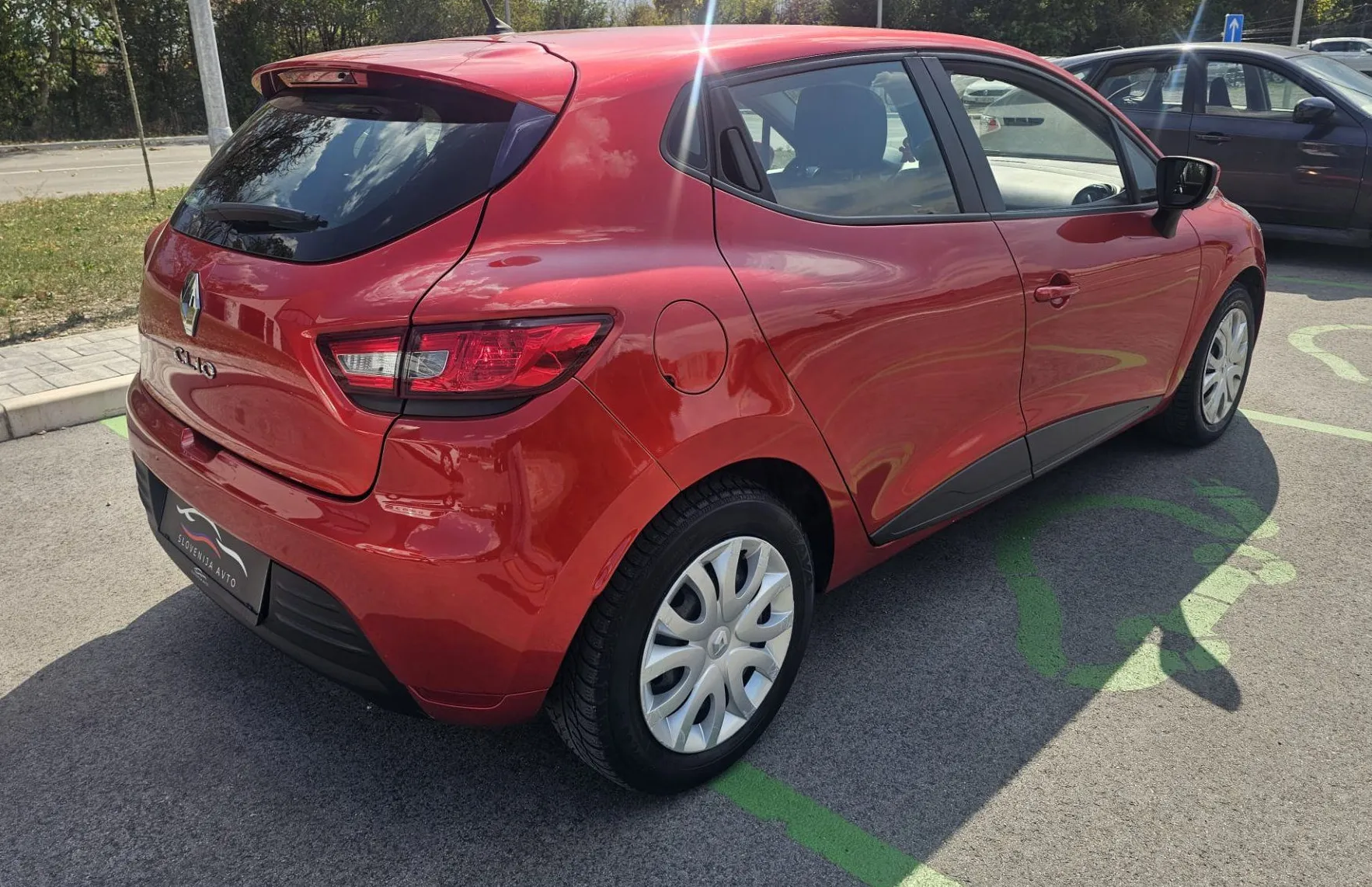 Zunanja slika - Renault Clio - dCi 75 Energy Limited SLO poreklo - 4