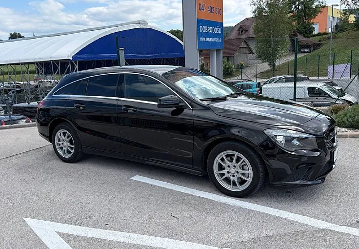 Zunanja slika - Mercedes-Benz CLA-Razred - CLA Shooting Brake CLA 200 d Shooting Brake ZELO LEPO OHRANJEN - 5