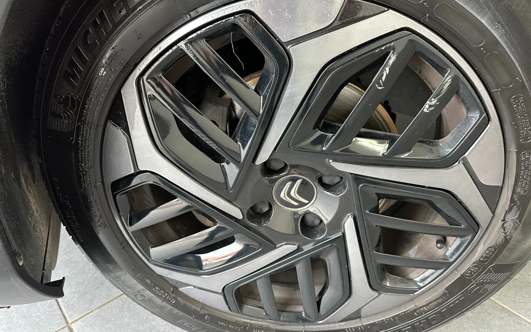 Zunanja slika - Citroën C4 - 1.5 BlueHDi Shine Pack 96KW.USNJE.KAMERA.LED.NAVI - 37