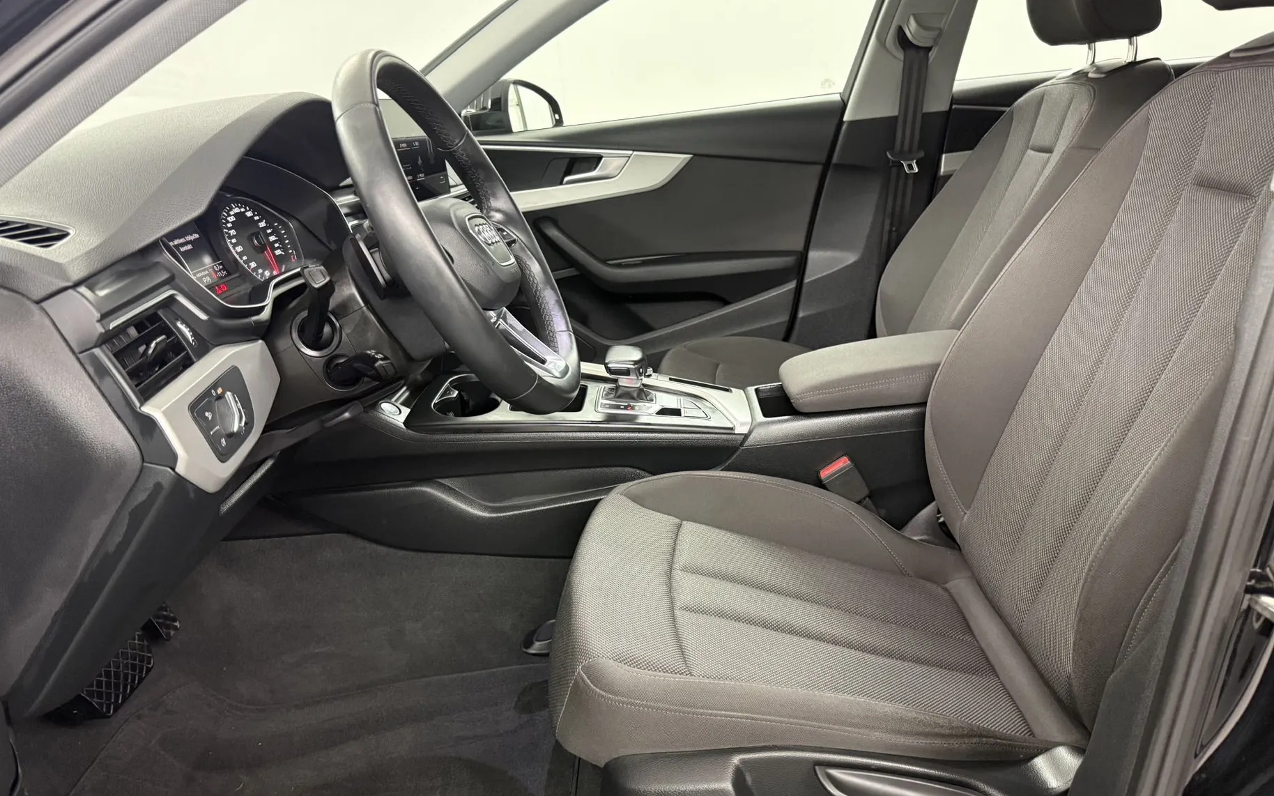 Zunanja slika - Audi A4 - Avant 35 TDI S tronic BUSINESS.NAVI.KAMERA.LED.ALU.2022 - 11