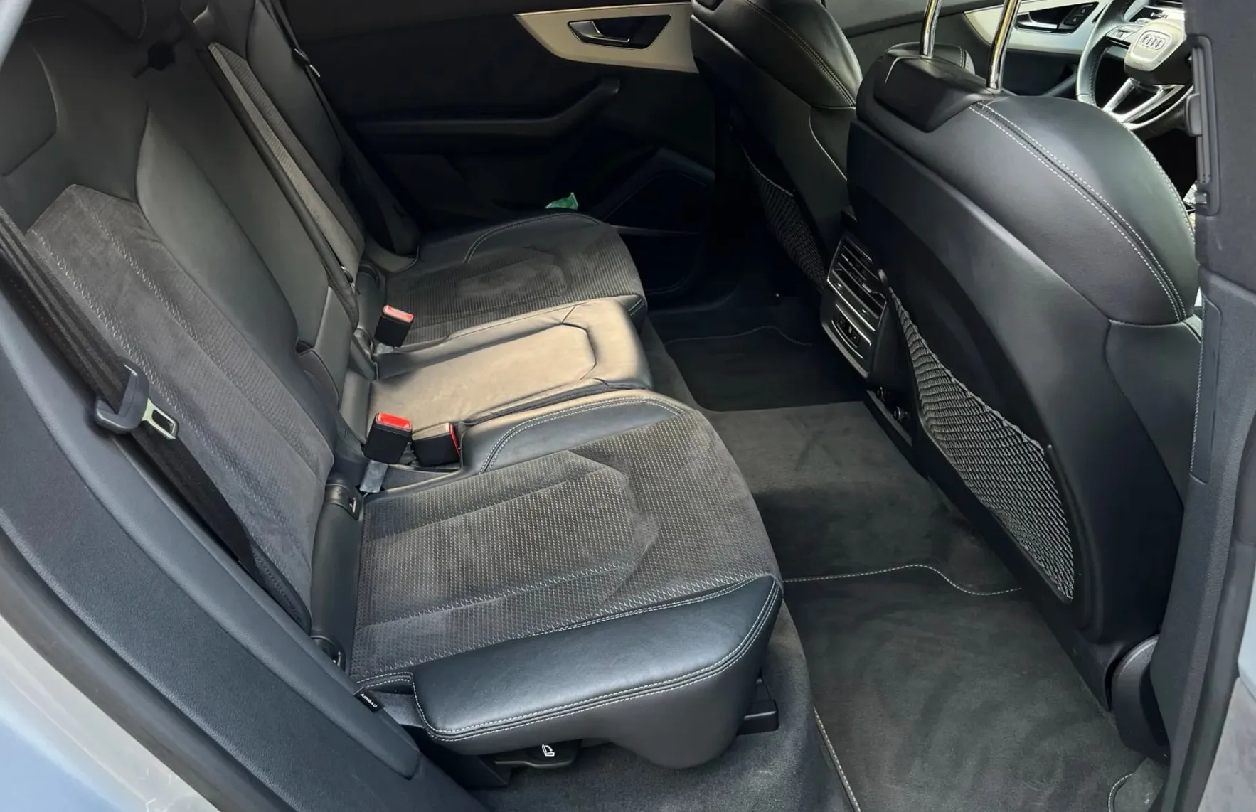 Zunanja slika - Audi Q8 - 55 TFSI e quattro tiptronic 280kW 3 X S LINE SLO - 13