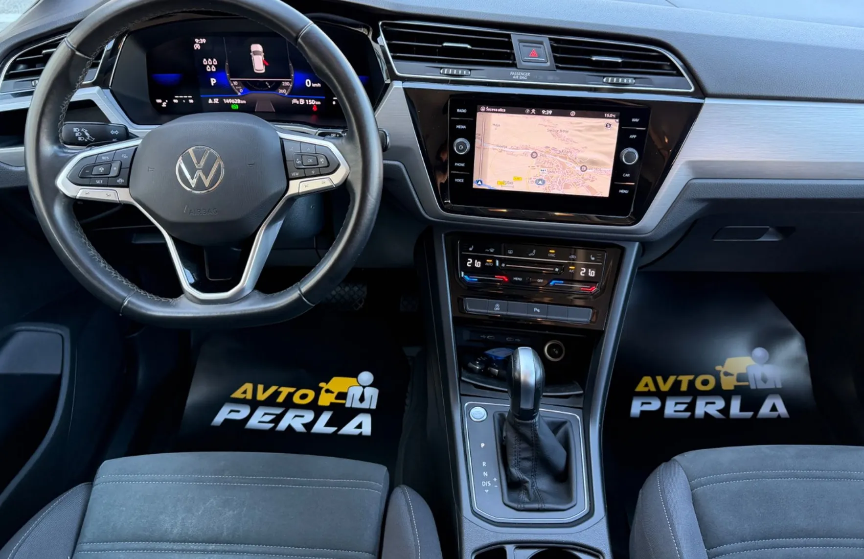 Zunanja slika - VW Touran - 2.0 TDI DSG-7 SEDEŽEV-VIRTUAL-ACC-NAVI-PDC - 15
