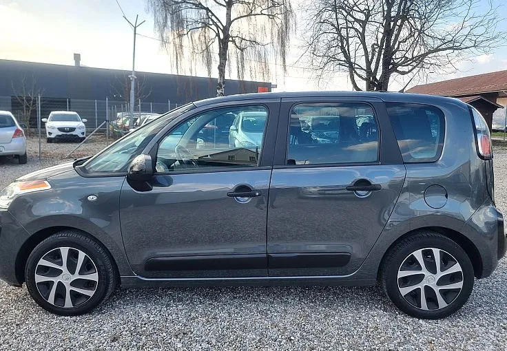 Zunanja slika - Citroën C3 Picasso - 1.2 - HITRI KREDIT BREZ POLOGA - ODLIČEN - 2