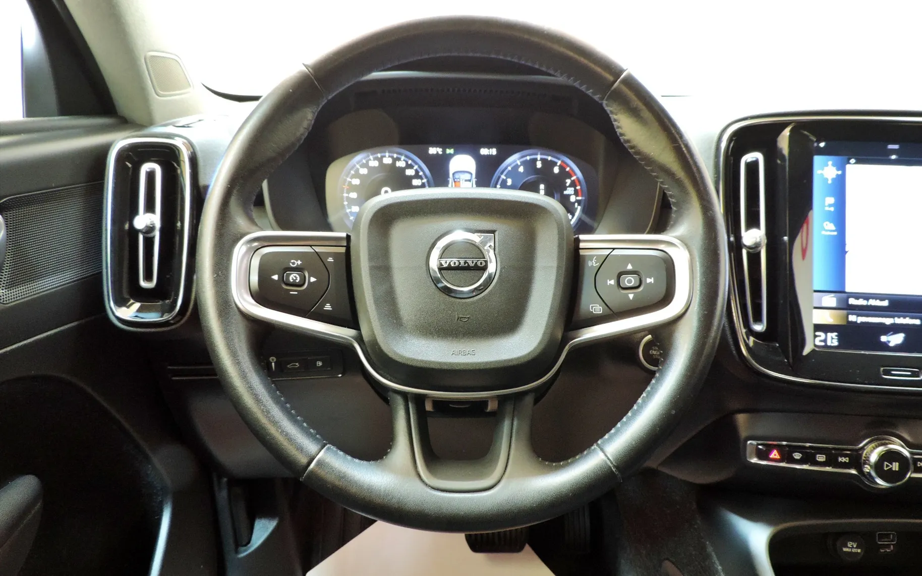 Zunanja slika - Volvo XC40 - T4 Recharge Twin Engine Inscription Avt. - 19