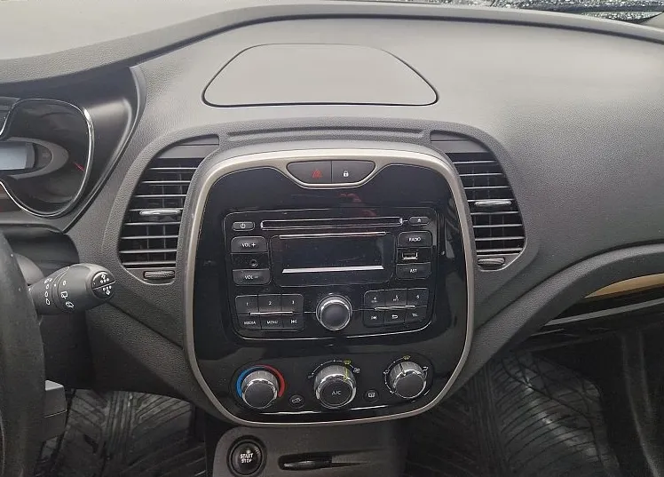Zunanja slika - Renault Captur - 0.9 TCe LIMITED Energy-Slo-Klima... - 10