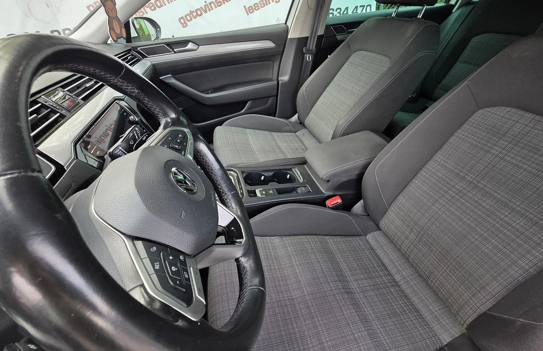 Zunanja slika - Volkswagen Passat - Variant 2.0 TDI BMT SCR DSG LED-NAVI-PDC-2.LASTNIK - 12