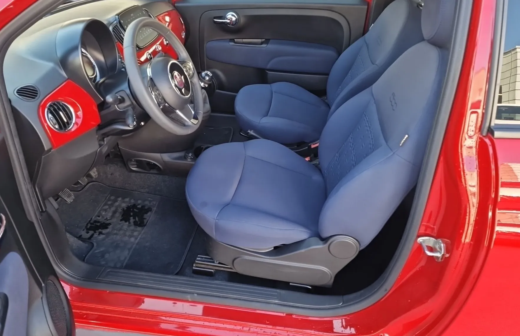 Zunanja slika - Fiat 500C - 1.0 GSE BSG Club MHEV - 7