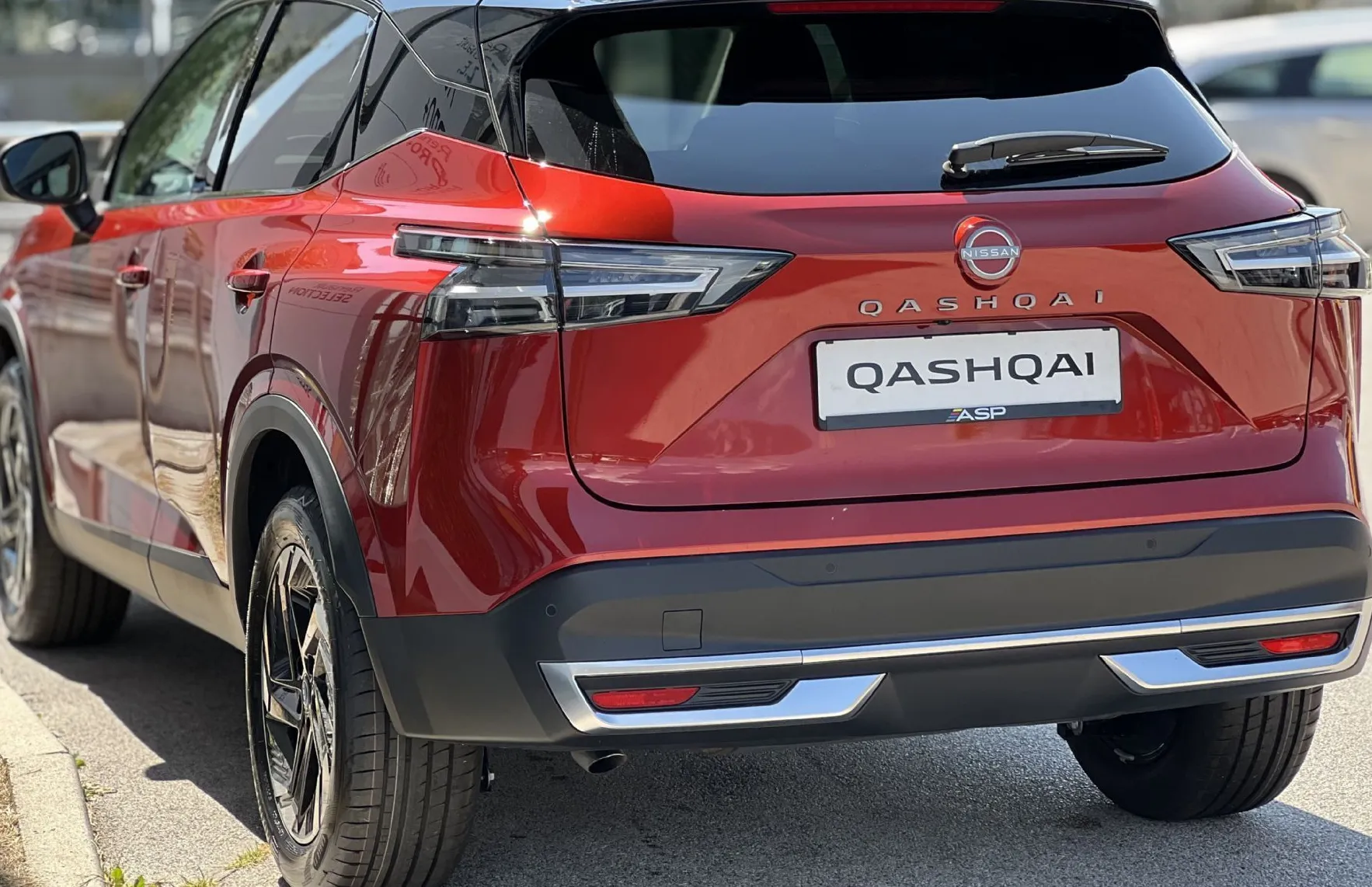 Zunanja slika - Nissan Qashqai - 1.3 DIG-T MHEV N-Connecta X-Tronic - 11