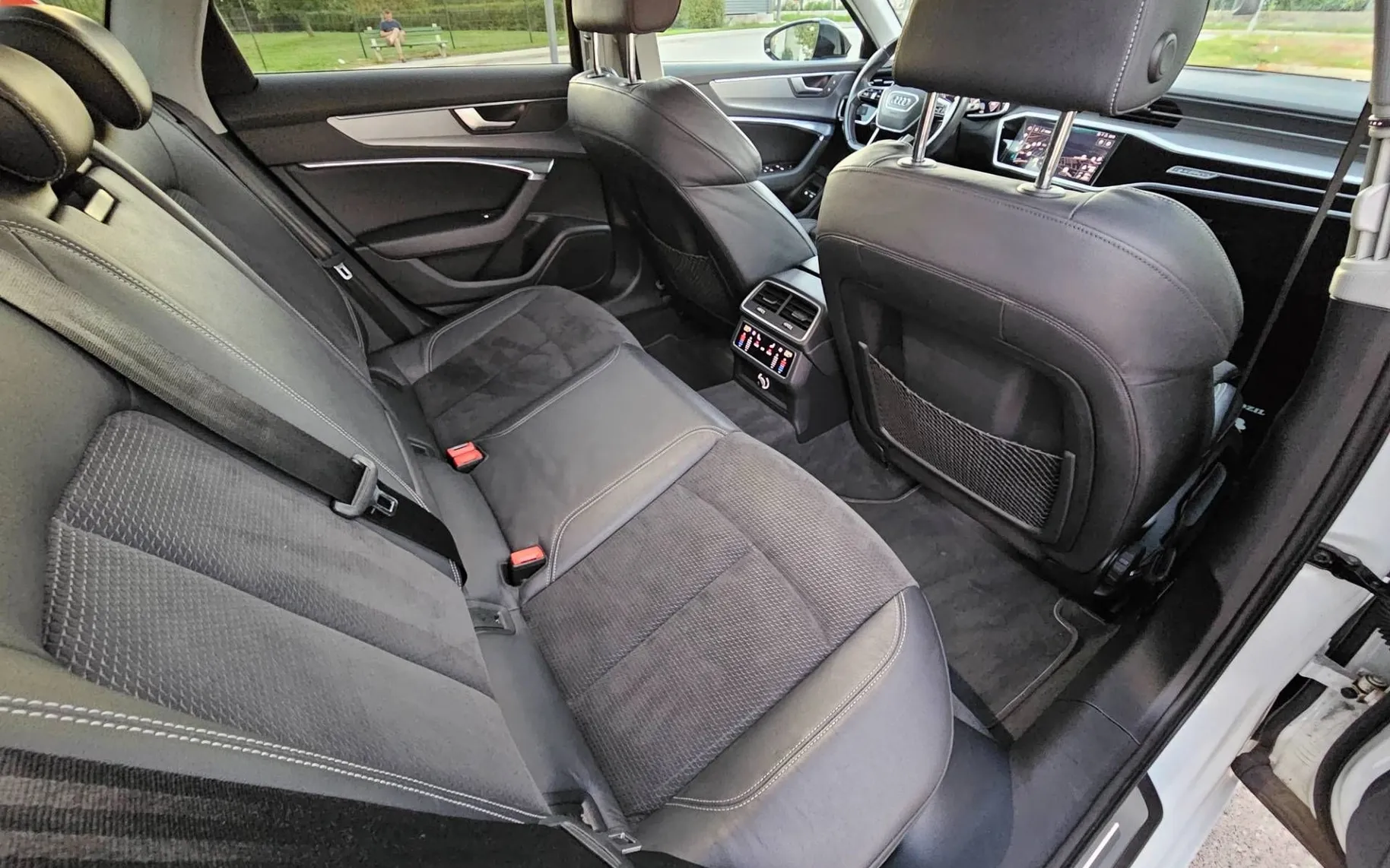 Notranja slika - Audi A6 - 55 TFSI e quattro Sport S tronic |VIRTUAL|RADAR| - 11