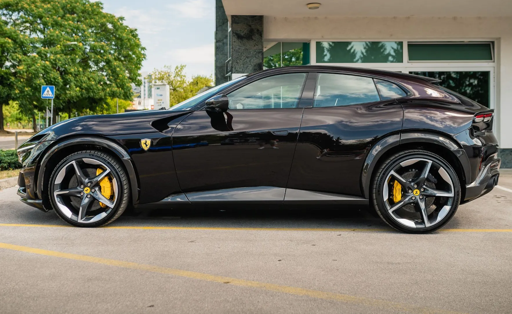 Zunanja slika - Ferrari Purosangue - VSA DODATNA OPREMA - FERRARI APPROVED DO FEB 2029 - 8