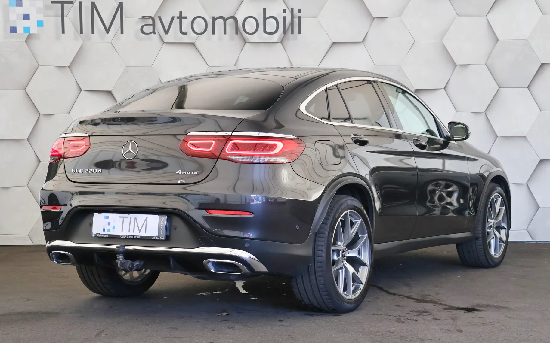 Zunanja slika - Mercedes-Benz GLC Coupe - 220d 4-Matic 9G-Tronic AMG Line 194KM - 3