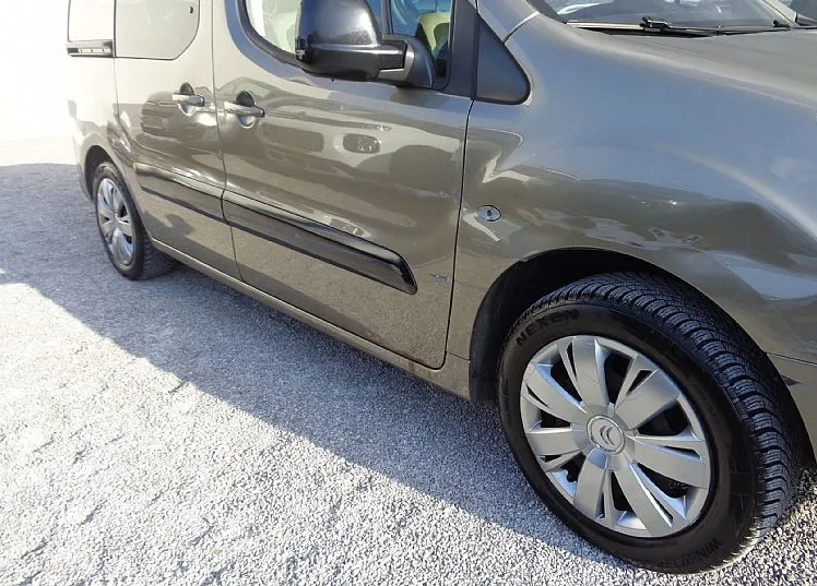 Zunanja slika - Citroën Berlingo - 1.6hdi 90hp - N1 - VLEČNA KLJUKA- ODBITEK DDV - 10