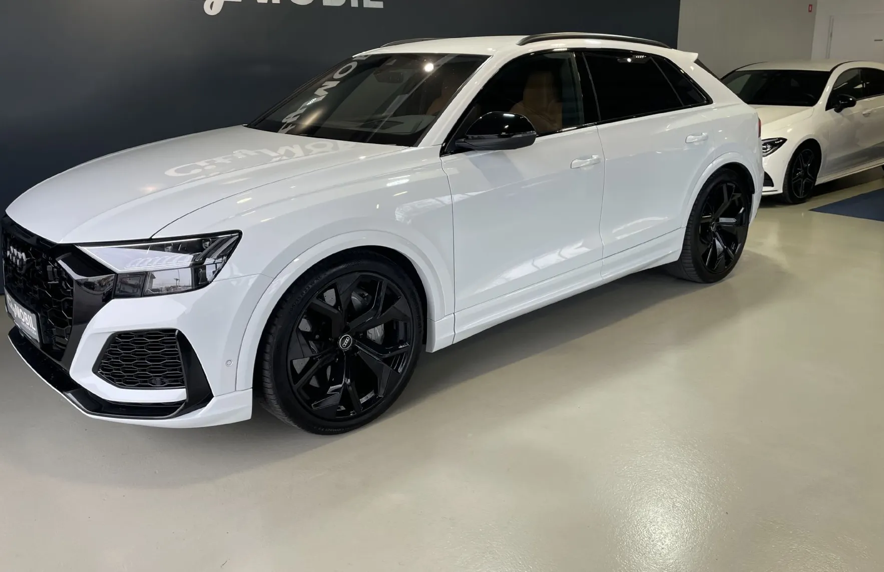 Zunanja slika - Audi RS Q8 - RSQ8-1.LAST-ZRAČNO-AKRAPOVIC-SOFT-HEADUP-NAVI-360- - 9