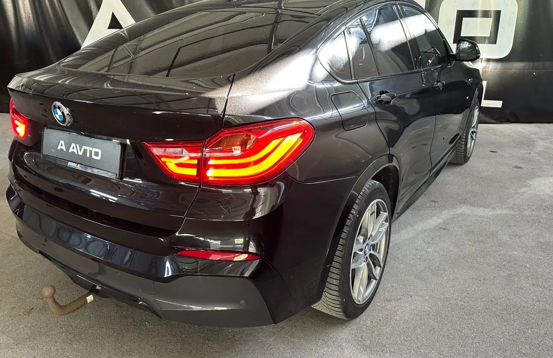 Zunanja slika - BMW X4 - serija : xDrive 20d M Sport Avt.-HUD-USNJE-KAMERA-VK-19COL - 6