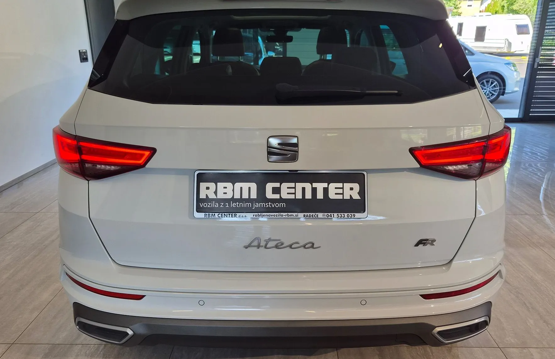 Zunanja slika - Seat Ateca - 2.0 TDI FR|PANO|VIRTUAL|AMBIENT|FULL LED|KEYLESS - 3