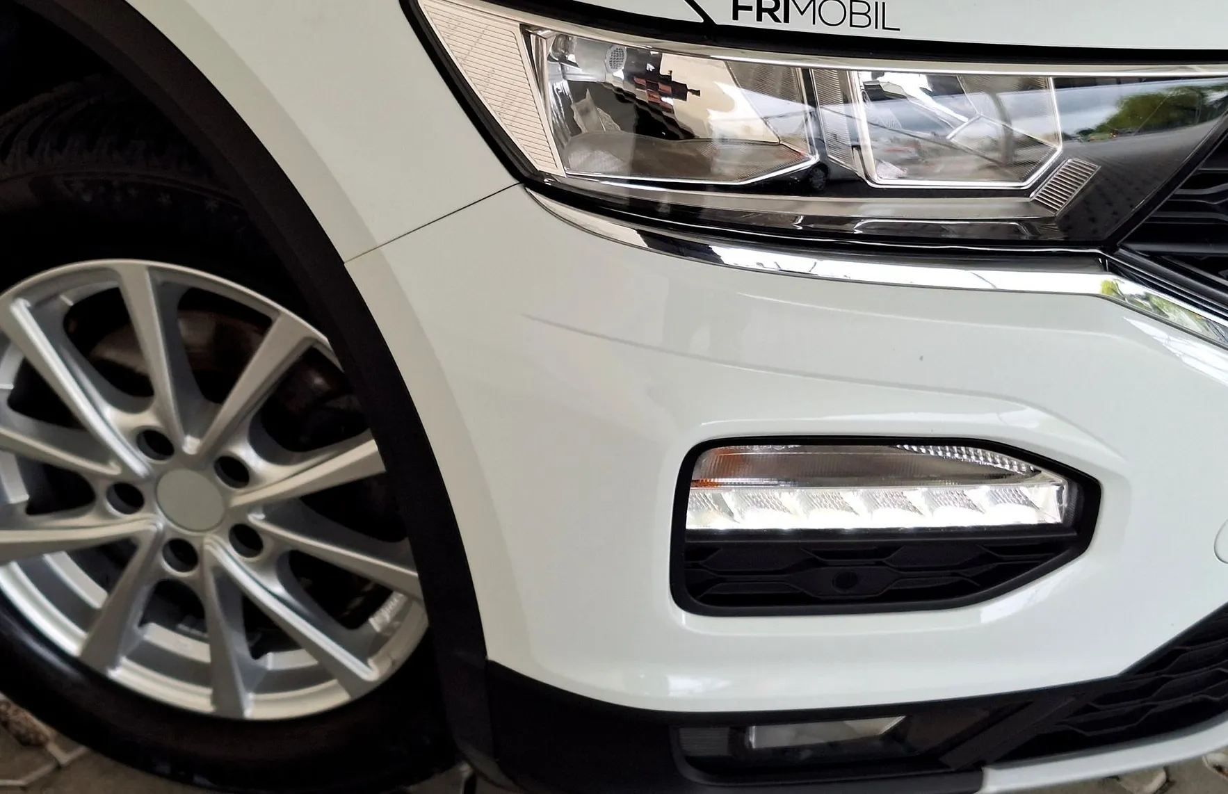 Zunanja slika - Volkswagen T-Roc - 1.6 TDI Comfortline•SLO•GRETJE SEDEŽEV•KAMERA•PDC• - 7