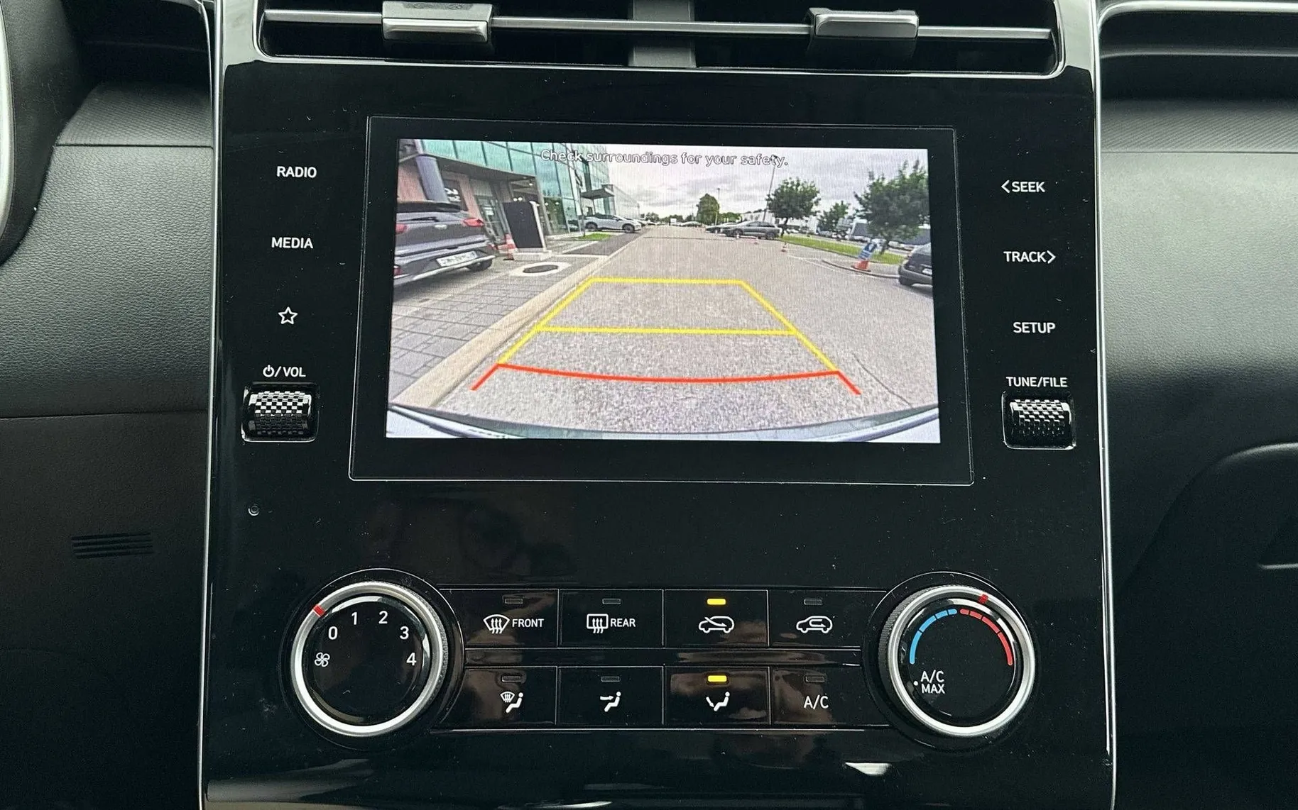 Notranja slika - Hyundai Tucson - 1.6 T GDI Trend... - 17