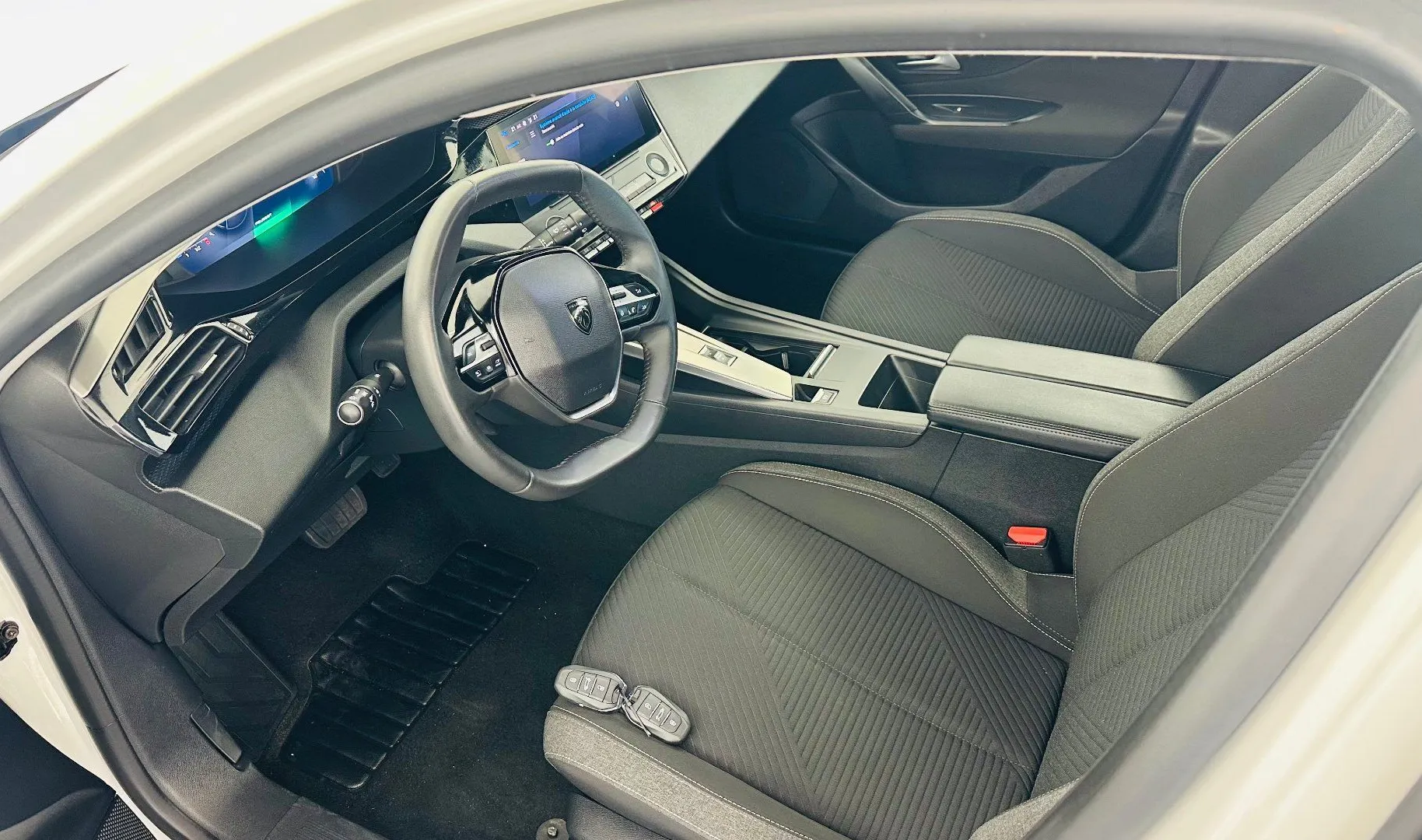 Zunanja slika - Peugeot 308 - 1.6 PHEV 133 KW  Pack Avt.NAVI.43.OOO KM - 19