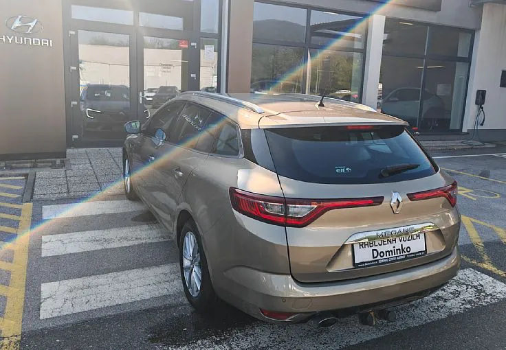 Zunanja slika - Renault Mégane - Megane Grandtour TCe 100 Limited 1 Lastnik Vlečna kljuka - 4