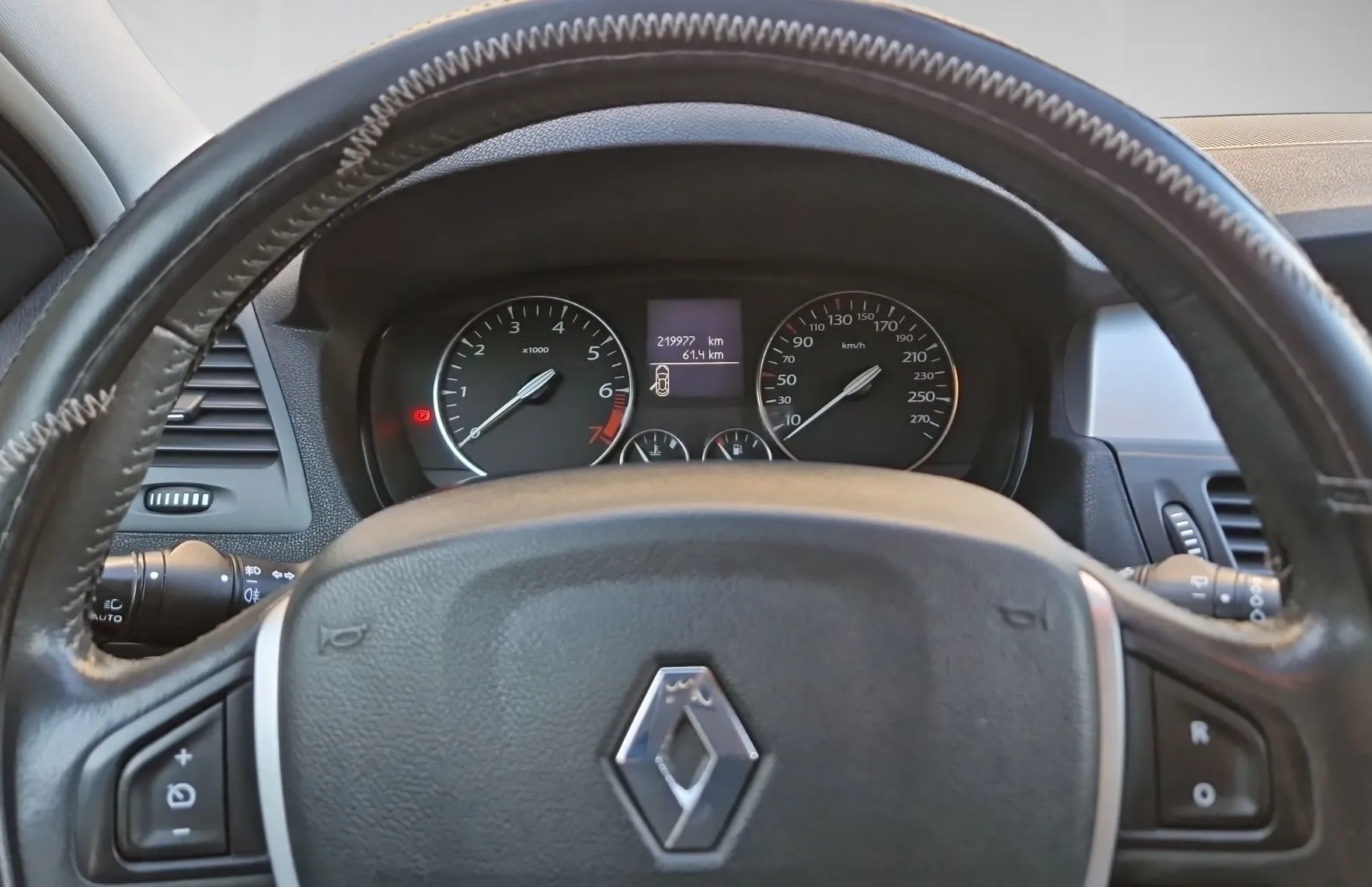 Zunanja slika - Renault Laguna - Grandtour Dynamique 2.0 16V - 12