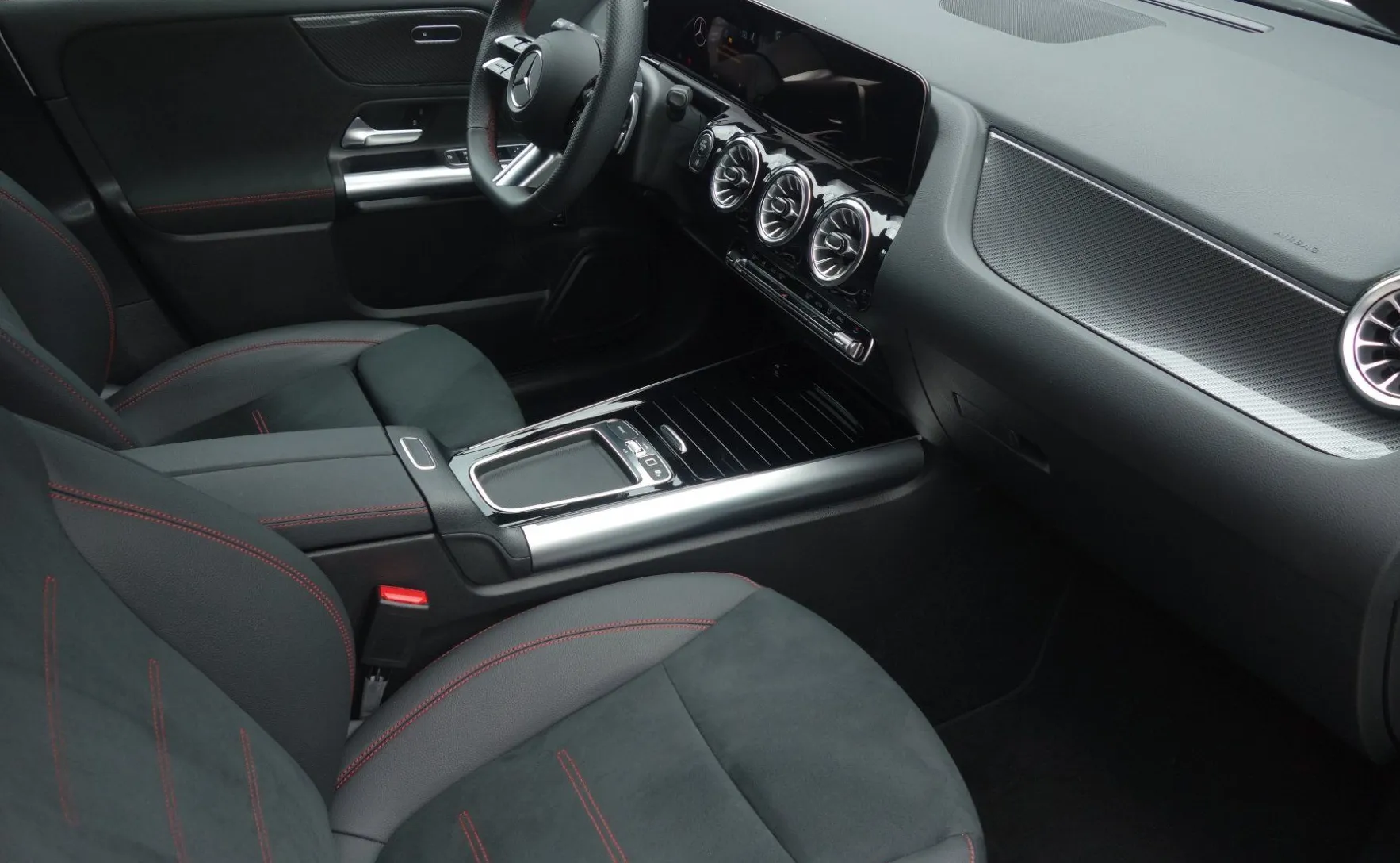 Zunanja slika - Mercedes-Benz GLA-Razred - GLA 200 d AMG Line Avt. - 8